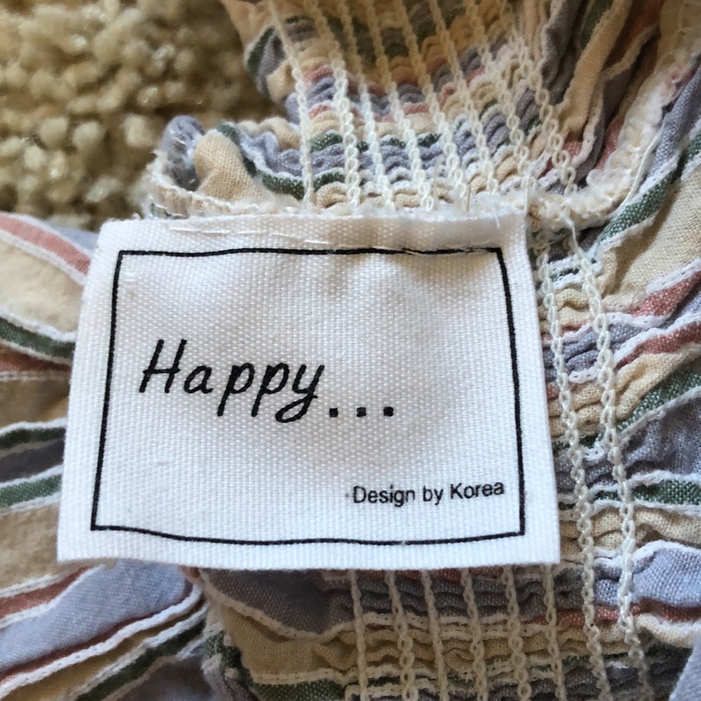 Off-the-shoulder Ruffled Top - Picture 2 of 2